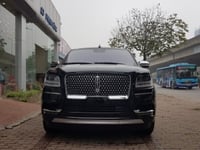 Bán Lincoln Navigator Black Label sản xuất 2019 màu Đen giao ngay Bán Lincoln Navigator Black Label sản xuất 2019 màu Đen giao ngay