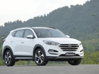 Hyundai Tucson 2.0 2020 bản đặc biệt đủ màu giao ngay KM lớn Hyundai Tucson 2.0 2020 bản đặc biệt đủ màu giao ngay KM lớn