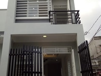 Gia đình tôi cần bán gấp nhà mặt tiền Hoa Hồng, P.2, Phú Nhuận Gia đình tôi cần bán gấp nhà mặt tiền Hoa Hồng, P.2, Phú Nhuận