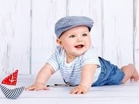 Em bé 14 tháng gia đình cũng sắp đưa cháu đến lớp Em bé 14 tháng gia đình cũng sắp đưa cháu đến lớp