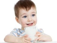 Đặc biệt người chăm bé phải yêu thích trẻ con, vui tính Đặc biệt người chăm bé phải yêu thích trẻ con, vui tính