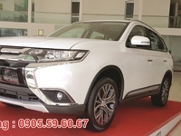 Gía xe outlander 2019 , xe giao ngay , hỗ trợ vay nhanh Gía xe outlander 2019 , xe giao ngay , hỗ trợ vay nhanh