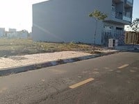 Lô đất gốc quá đẹp để kinh doanh Lô đất gốc quá đẹp để kinh doanh