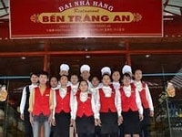 Quán ăn ở TP HCM cần nam nữ phục vụ chạy bàn bao ăn ở lạii Quán ăn ở TP HCM cần nam nữ phục vụ chạy bàn bao ăn ở lạii