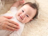Mình cần tuyển người giữ trẻ, và 1 giúp việc nhà nấu cơm 8tr/th Mình cần tuyển người giữ trẻ, và 1 giúp việc nhà nấu cơm 8tr/th