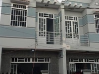 Bán nhà phố mới xây 1 trệt, 1 lầu đường Hương Lộ 11 Bình Chánh Bán nhà phố mới xây 1 trệt, 1 lầu đường Hương Lộ 11 Bình Chánh