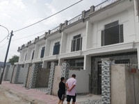 Nhà đẹp ngay trung tâm chợ Rạch Kiến, 1,7 tỷ sở hữu ngay căn nhà MT Nhà đẹp ngay trung tâm chợ Rạch Kiến, 1,7 tỷ sở hữu ngay căn nhà MT