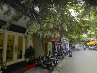 Bán nhà mặt phố Hàng Bạc 150m2, mt 9m, 120 tỷ, lô góc 2 mặt phố, HIẾM Bán nhà mặt phố Hàng Bạc 150m2, mt 9m, 120 tỷ, lô góc 2 mặt phố, HIẾM