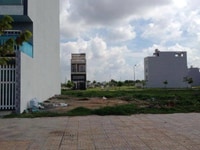 Tôi Bán gấp 200m2 đất hồng ngay trung tâm, giá 2,5tr/m2 Tôi Bán gấp 200m2 đất hồng ngay trung tâm, giá 2,5tr/m2