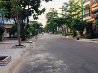 Cho thuê Biệt thự Tên Lửa, Bình Tân, 8 x 20 Giá 25 triệu Cho thuê Biệt thự Tên Lửa, Bình Tân, 8 x 20 Giá 25 triệu