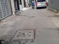 3 tỷ 7,Hẽm xe hơi tận,Cách Mạng Tháng Tám,Quận10,33 mét,2 lầu. 3 tỷ 7,Hẽm xe hơi tận,Cách Mạng Tháng Tám,Quận10,33 mét,2 lầu.
