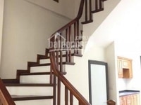 Bán nhà 5 tầng @ phố Cầu Giấy DT 45m2, MT 4,5m ôtô 30m, giá nhỉnh 3.5ỷ Bán nhà 5 tầng @ phố Cầu Giấy DT 45m2, MT 4,5m ôtô 30m, giá nhỉnh 3.5ỷ