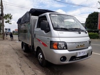 Xe tải jac x5 giá rẻ tại Tp HCM chỉ cần 40 củ Xe tải jac x5 giá rẻ tại Tp HCM chỉ cần 40 củ