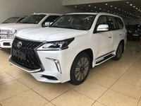 Cam kết giao ngay Lexus LX570 Super Sport S màu đen và trắng 2019 Cam kết giao ngay Lexus LX570 Super Sport S màu đen và trắng 2019