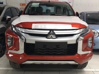 Gía xe Triton 2019 , màu cam , xe mới 2019 Gía xe Triton 2019 , màu cam , xe mới 2019