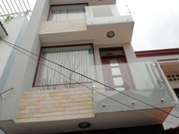 Kẹt tiền KD bán gấp nhà 2lầu,1trệt. Hiện đang cho thuê 7tr/th,SHR Kẹt tiền KD bán gấp nhà 2lầu,1trệt. Hiện đang cho thuê 7tr/th,SHR