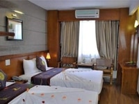 Sang khách sạn HXH 106- Đường cống Quỳnh - P.phạm ngũ Lão - Quận 1 Sang khách sạn HXH 106- Đường cống Quỳnh - P.phạm ngũ Lão - Quận 1