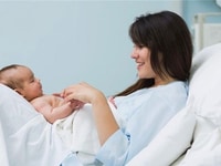 Nhà tôi tìm gấp 1 chị làm việc nhà, 1 chị giữ bé, 1 chị chăm cụ bà Nhà tôi tìm gấp 1 chị làm việc nhà, 1 chị giữ bé, 1 chị chăm cụ bà