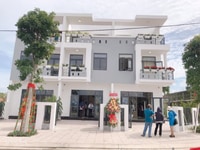 Bán 1 căn shophouse 1 trệt 2 lầu ngay KĐT Trảng Bom, giá chỉ 1tỷ800tr Bán 1 căn shophouse 1 trệt 2 lầu ngay KĐT Trảng Bom, giá chỉ 1tỷ800tr