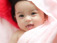 Tuyển gấp một người giúp việc nhà bao ăn ở lại Tuyển gấp một người giúp việc nhà bao ăn ở lại