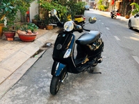 Vespa LX màu đen,ít có,mua mới 2010 chính chủ,đẹp như hoa hậu Vespa LX màu đen,ít có,mua mới 2010 chính chủ,đẹp như hoa hậu