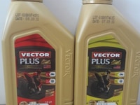Nhớt xe máy Vector Plus 4T tìm đại lý phân phối độc quyền Nhớt xe máy Vector Plus 4T tìm đại lý phân phối độc quyền