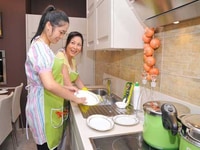 Vợ chồng chúng tôi tìm 2 cô giữ bé, 1 cô làm việc nhà, 1 cô chăm bà Vợ chồng chúng tôi tìm 2 cô giữ bé, 1 cô làm việc nhà, 1 cô chăm bà