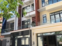 Bán nhà nhà bè, 5x16m, 3 tầng 4PN, đường 8m, Giá 5,8 tỷ Bán nhà nhà bè, 5x16m, 3 tầng 4PN, đường 8m, Giá 5,8 tỷ