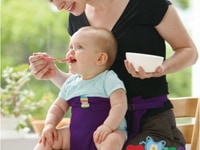 Tuyển gấp một người giúp việc nhà bao ăn ở lại Tuyển gấp một người giúp việc nhà bao ăn ở lại