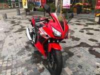 Honda CBR 150R màu đỏ nguyên bản-đky cuối 218 Honda CBR 150R màu đỏ nguyên bản-đky cuối 218