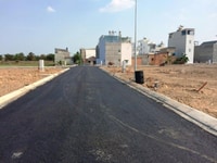 Dượng Ba cần tiền chữa bệnh gấp cho con nên nhờ bán dùm 300m2 đất Dượng Ba cần tiền chữa bệnh gấp cho con nên nhờ bán dùm 300m2 đất