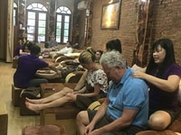 Cần sang gấp Spa đường Tôn Thất Thiệp gần phố đi bộ Nguyễn Huệ. Cần sang gấp Spa đường Tôn Thất Thiệp gần phố đi bộ Nguyễn Huệ.