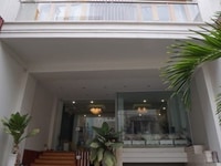 Cho thuê phòng trọ full nội thất có máy lạnh tivi , bảo vệ thang máy Cho thuê phòng trọ full nội thất có máy lạnh tivi , bảo vệ thang máy