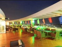 mặt bằng 500m2 cho thuê mặt tiền Huỳnh Thúc Kháng quận 1, 80 triệu mặt bằng 500m2 cho thuê mặt tiền Huỳnh Thúc Kháng quận 1, 80 triệu
