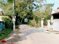 Bán đất hai mặt tiền đường gần khu Hoài Thanh Bán đất hai mặt tiền đường gần khu Hoài Thanh