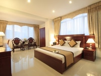 Bán nhà cực Hiếm Mặt Phố Nguyễn Hữu Huân.Dt:85m2.Nhà 6 tầng Bán nhà cực Hiếm Mặt Phố Nguyễn Hữu Huân.Dt:85m2.Nhà 6 tầng