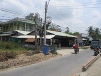 Bán nhà 1 trệt 1 lầu mặt tiền đg ngã 3 Hàng Thẻ Long Hồ TPVL Bán nhà 1 trệt 1 lầu mặt tiền đg ngã 3 Hàng Thẻ Long Hồ TPVL