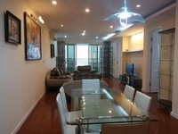 Bán nhà Cầu Giấy về ở luôn, DT 40m2, 5 tầng, MT 3,5m, 3,9 tỷ, nở hậu Bán nhà Cầu Giấy về ở luôn, DT 40m2, 5 tầng, MT 3,5m, 3,9 tỷ, nở hậu