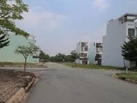 bán nền đất ngay chợ gấp, sổ hồng riêng, chính chủ bán nền đất ngay chợ gấp, sổ hồng riêng, chính chủ