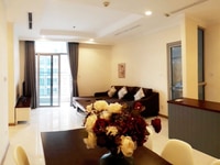 Cần Tiền Bán Gấp Căn Hộ 2PN Vinhomes Central Park Giá Chỉ 3,950 Tỷ Cần Tiền Bán Gấp Căn Hộ 2PN Vinhomes Central Park Giá Chỉ 3,950 Tỷ