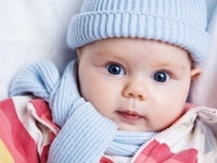 Nhà cần 1 người giữ trẻ 1 người giúp việc nhà 1 người chăm sóc cụ bà Nhà cần 1 người giữ trẻ 1 người giúp việc nhà 1 người chăm sóc cụ bà