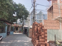 Tôi chính chủ cần bán lô đất 2MT hẻm vị trí đẹp 5,4x16m LK4-5 Tôi chính chủ cần bán lô đất 2MT hẻm vị trí đẹp 5,4x16m LK4-5