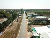 Bán đất mặt tiền giá rẻ quốc lộ 13, diện tích 1000m2, 490tr, shr Bán đất mặt tiền giá rẻ quốc lộ 13, diện tích 1000m2, 490tr, shr