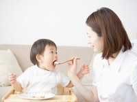 Nhà cần 1 người giữ bé 1 người giúp việc nhà 1 người chăm sóc cụ bà Nhà cần 1 người giữ bé 1 người giúp việc nhà 1 người chăm sóc cụ bà