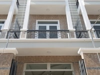 Nhà Mới ( Sổ Hồng Riêng ) 4m x 14m ,1 trệt , 2 lầu , sân thượng Nhà Mới ( Sổ Hồng Riêng ) 4m x 14m ,1 trệt , 2 lầu , sân thượng