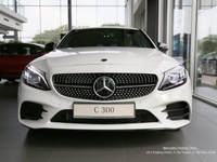 Khuyến mãi tháng 4 Mercedes Benz C300 2019 Khuyến mãi tháng 4 Mercedes Benz C300 2019