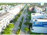Nhà 5x20m KDC Dương Hồng Phi Long, 3 tầng, Giá 9,3 tỷ Nhà 5x20m KDC Dương Hồng Phi Long, 3 tầng, Giá 9,3 tỷ