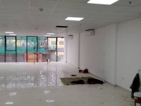 Tôi cho thuê gấp văn phòng tòa văn phòng 50m2 – 160m2 thông sàn Tôi cho thuê gấp văn phòng tòa văn phòng 50m2 – 160m2 thông sàn