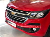 Xe bán tải 5 chỗ Chevrolet Colorado màu đỏ, hỗ trợ trả góp xe Xe bán tải 5 chỗ Chevrolet Colorado màu đỏ, hỗ trợ trả góp xe