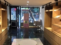 Cho thuê nhà mặt phố Tràng Tiền, dt45 (m2), mt 3.5 (m), 1 tầng Cho thuê nhà mặt phố Tràng Tiền, dt45 (m2), mt 3.5 (m), 1 tầng